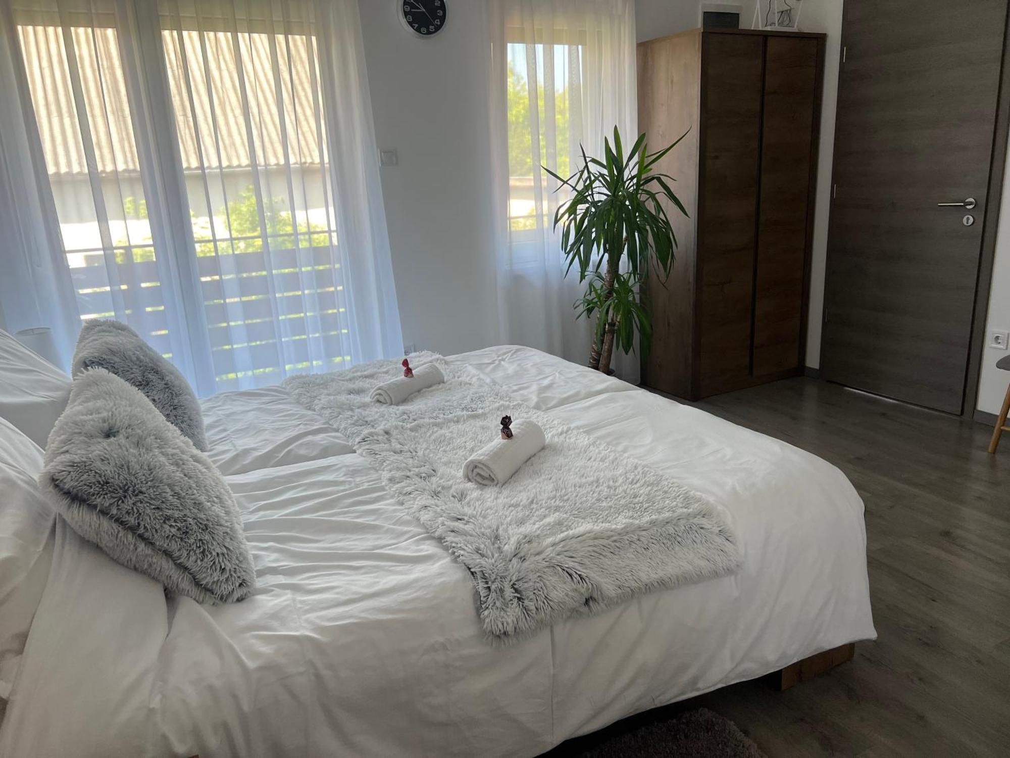 Sophia Apartman Goedoello Luaran gambar
